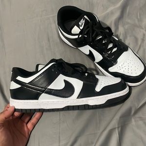Nike Panda Dunks